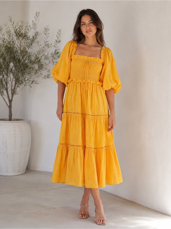 FARM Rio Dresses & Skirts - FARM Rio Embroidered Pineapple Dress Puffed Sleeve Tiered Skirt Smocked Bodice